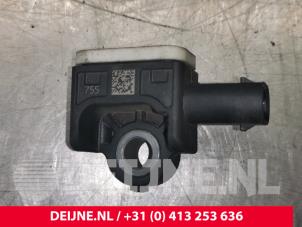 Audi A6 Airbag sensor O111146 photo 3