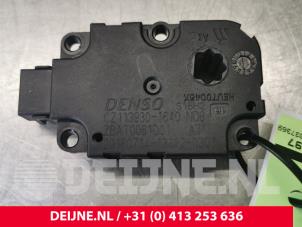 Audi A6 Heizventil Motor O111132 foto 2