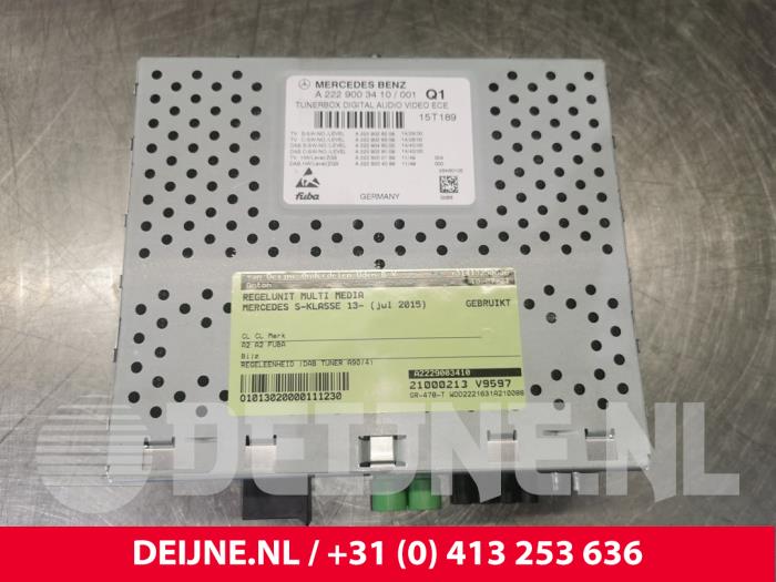 Mercedes S-Klasse Regeleinheit Multi Media O111230