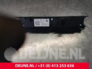 Mercedes S-Klasse Switch O111291 photo 3