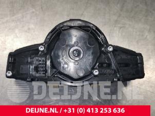 Mercedes S-Klasse Light switch O111296 photo 3
