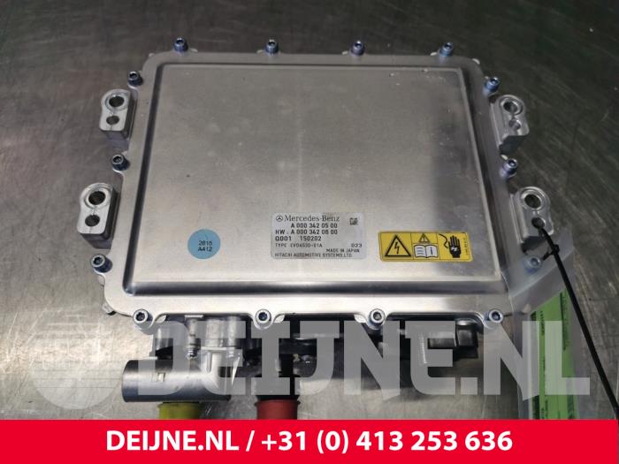 Mercedes S-Klasse DC/DC converter O111302