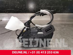 Volkswagen Crafter Deurslot Mechaniek 2Deurs rechts O111367 foto 2