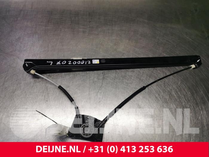 Volkswagen Crafter Window mechanism 2-door, front left O111379