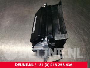 Mercedes S-Klasse Head-up display O111394 photo 2