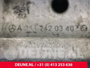 Mercedes S-Klasse Gearbox mount O111405 photo 3