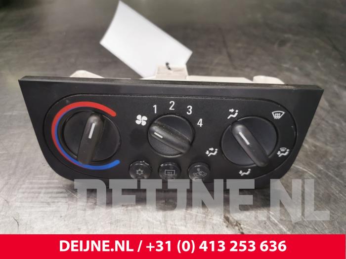 Opel Combo Heizung Bedienpaneel O111423