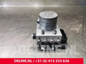 Volkswagen Crafter ABS pump O111479 photo 2