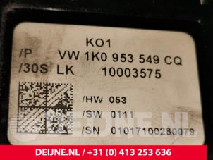 Volkswagen Caddy Steering angle sensor O111531 photo 4