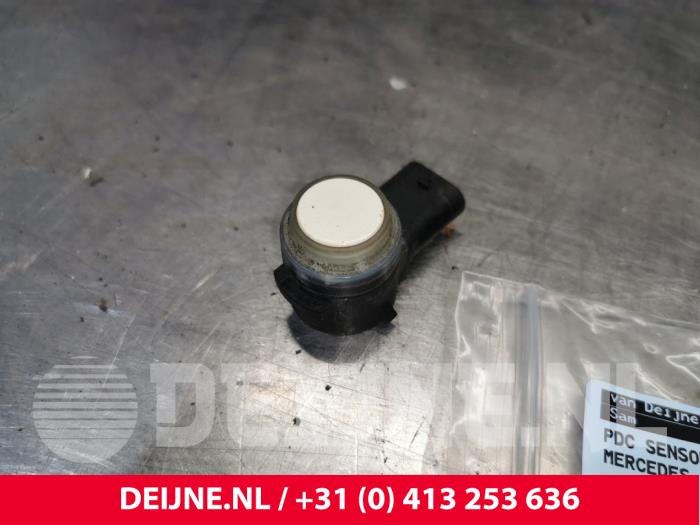Mercedes C-Klasse PDC Sensor O111524