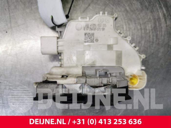 Audi A3 Deurslot Mechaniek 4Deurs links-voor O111573
