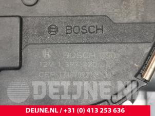 Audi A3 Scheibenwischermotor+Mechanik O111595 foto 3