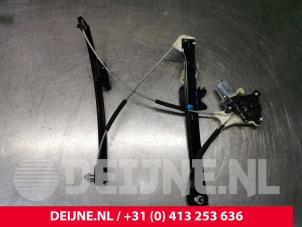 Audi A3 Fenstermechanik 4-türig links vorne O111598 foto 2