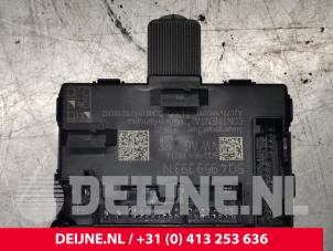 Volkswagen Crafter Central door locking module O111613 photo 2