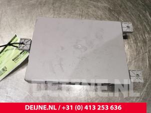 Gebruikte Comfort Module Mercedes S (222.0/222.1) 3.0 S-500 Plug-in Hybrid, S-500 e 24V Prijs € 120,00 Margeregeling aangeboden door van Deijne Onderdelen Uden B.V.