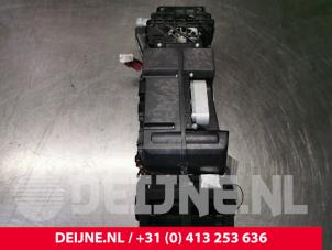 Mercedes S-Klasse Kachelhuis O111800 foto 3