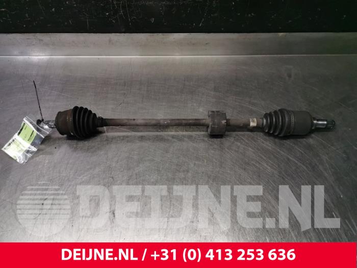 Gebruikte Steekas rechts-voor Fiat Punto Evo (199) 1.2 Euro 4 Prijs € 20,00 Margeregeling aangeboden door van Deijne Onderdelen Uden B.V.