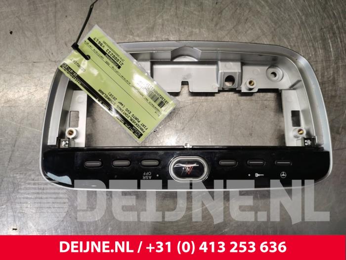 Fiat Punto Evo Paniekverlichtings Schakelaar O111860