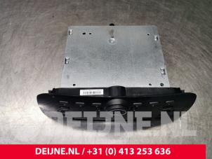 Fiat Punto Evo Radio O111861 foto 2