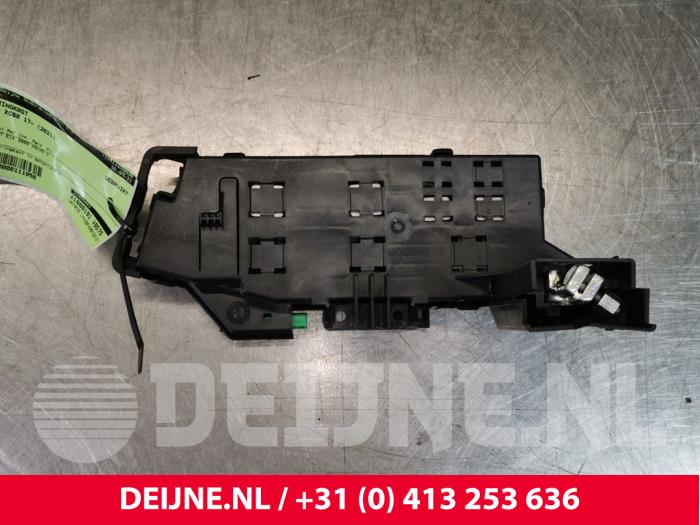 Volvo XC60 Zekeringkast O111950