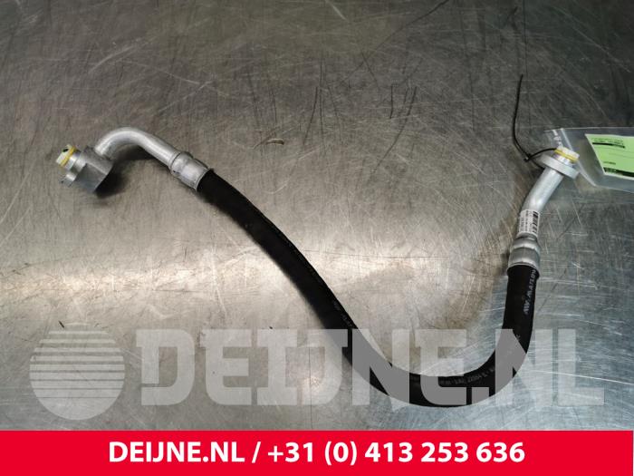 Volvo XC60 Air conditioning line O111963