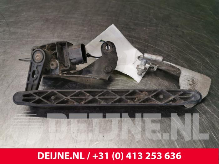 Mercedes S-Klasse Xenon hoogteregelaar O111996