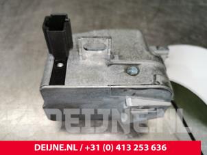 Volvo XC60 Lenkgetriebe Schloss O112004 foto 3