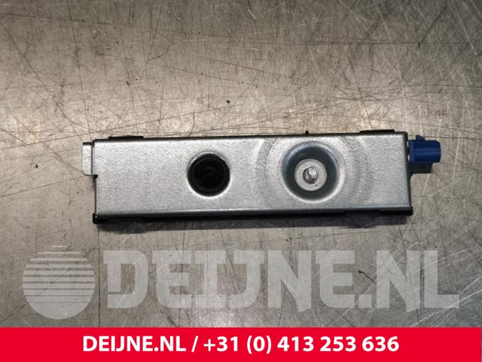 Mercedes S-Klasse Antenne Versterker O112052