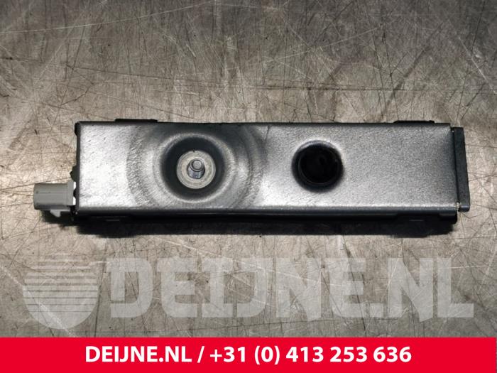 Mercedes S-Klasse Antenne Versterker O112061