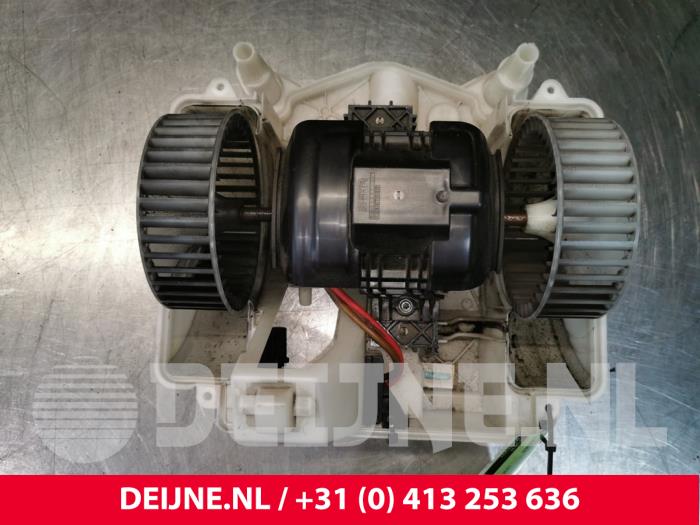 Mercedes S-Klasse Kachel Ventilatiemotor O112115