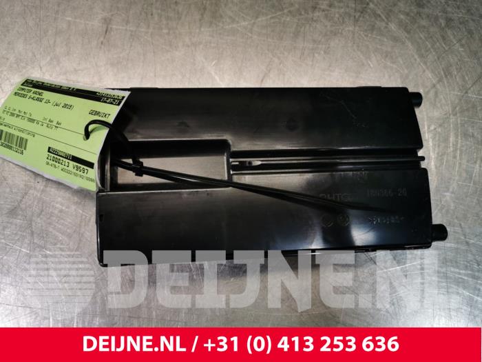 Gebruikte Kachelcomputer Mercedes S (222.0/222.1) 3.0 S-500 Plug-in Hybrid, S-500 e 24V Prijs € 225,00 Margeregeling aangeboden door van Deijne Onderdelen Uden B.V.