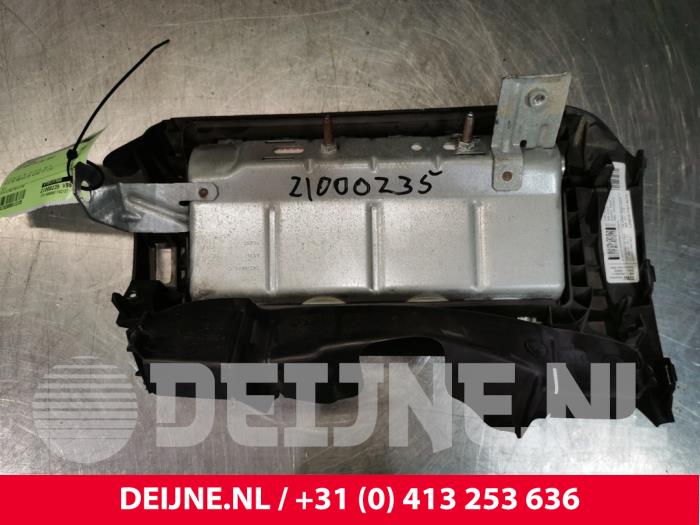 Fiat Punto Evo Knie airbag O112135