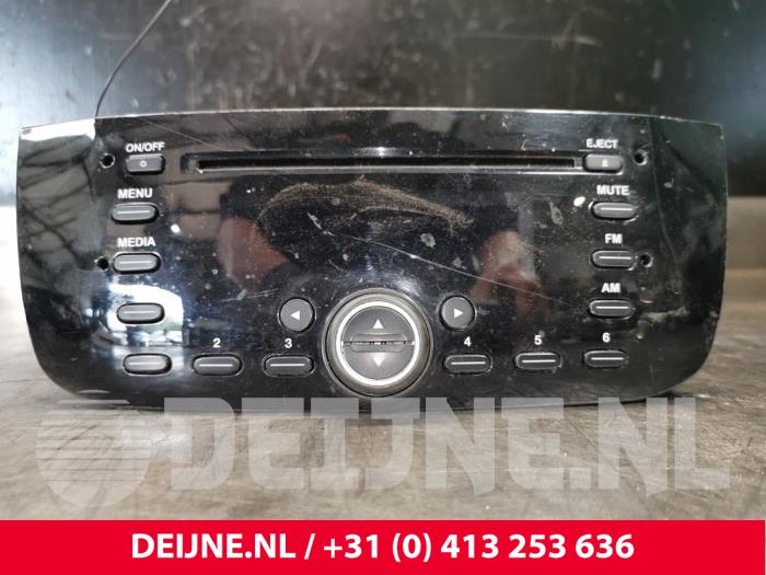Fiat Punto Evo Radio O112139
