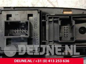 Fiat Punto Evo Electric window switch O112140 photo 3