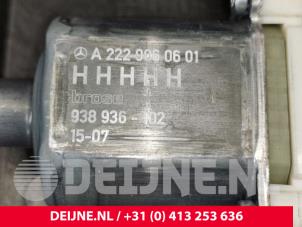 Mercedes S-Klasse Ruitmechaniek 4Deurs rechts-achter O112174 foto 3
