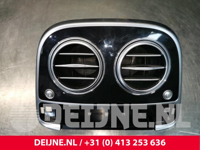 Mercedes S-Klasse Luchtrooster achter O112183