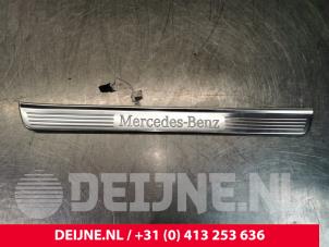 Gebruikte Deurlijst Mercedes S (222.0/222.1) 3.0 S-500 Plug-in Hybrid, S-500 e 24V Prijs € 100,00 Margeregeling aangeboden door van Deijne Onderdelen Uden B.V.