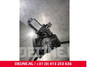 Volkswagen Amarok Window mechanism 4-door, front right O112242 photo 2