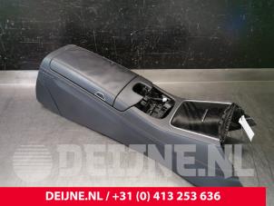 Mercedes S-Klasse Middle console O112286 photo 2