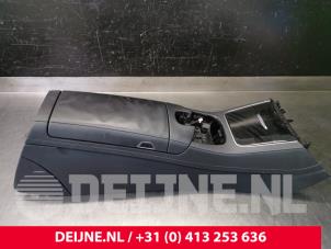 Mercedes S-Klasse Middle console O112286 photo 3