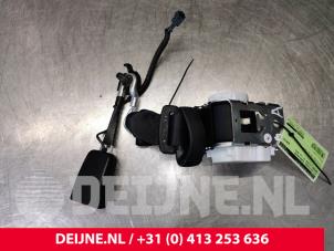Mercedes S-Klasse Rear seatbelt, centre O112297 photo 3