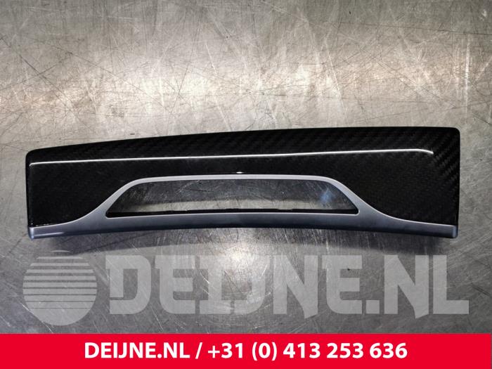 Mercedes S-Klasse Dashboard sierlijst O112310