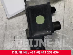 Mercedes S-Klasse Airbag Sensor O112382 foto 3