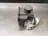 Stuurbekrachtiging Pomp van een Mercedes-Benz Vito (639.6) 2.2 115 CDI 16V 2006