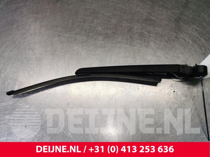 Audi A3 Rear wiper arm O112473
