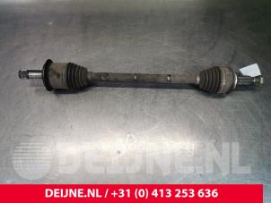 Mercedes Vito Aandrijfas links-achter O112529 foto 3