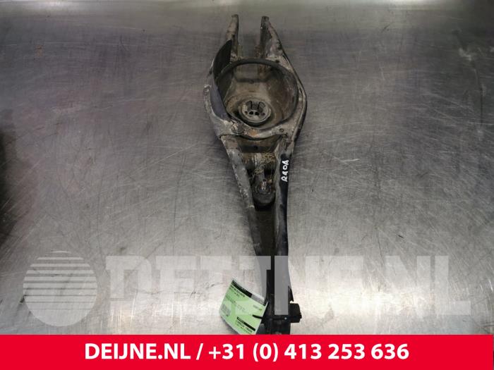 Audi A3 Draagarm onder rechts-achter O112558