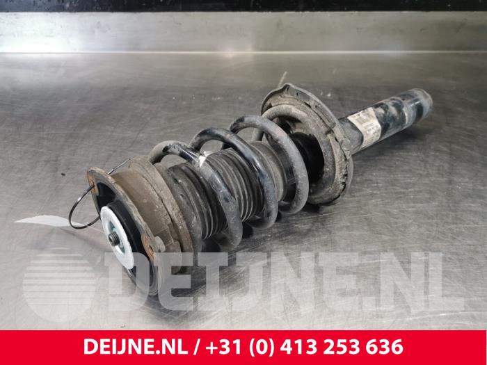 Audi A3 Front shock absorber rod, right O112576