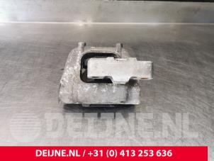 Audi A3 Motorsteun O112621 foto 2