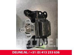 Audi A3 Versnellingsbak Steun O112623 foto 3